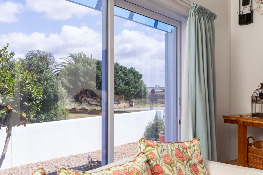 4 Bedroom Property for Sale in Velddrif Western Cape